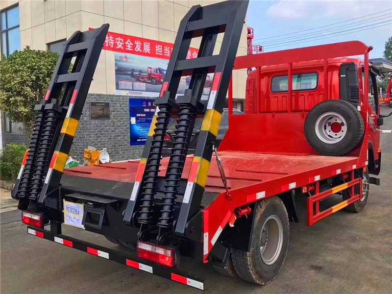 重汽王牌藍(lán)牌平板車