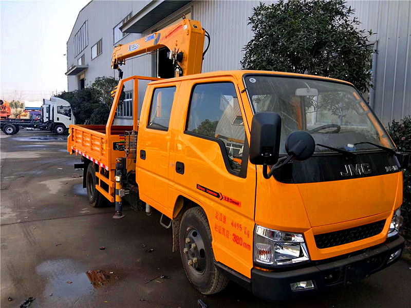 江鈴雙排座藍(lán)牌隨車吊